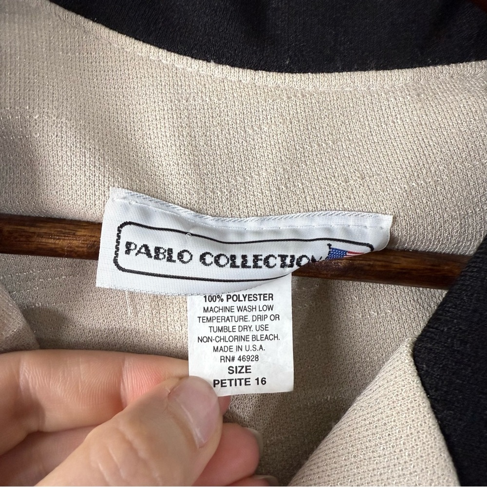 Pablo Collection Women’s Tan and Black Vintage Short Sleeve Button Down Shirt - Picture 6 of 6